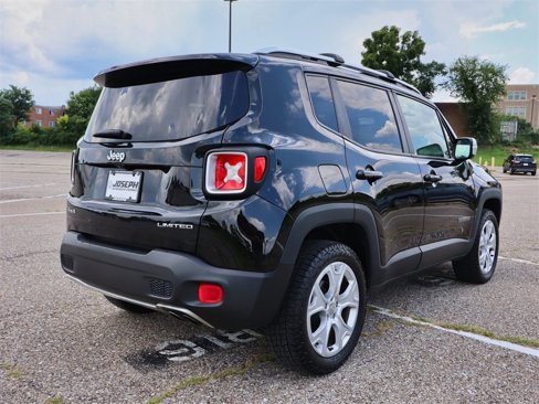 Used 2017 Jeep Renegade Limited image 5
