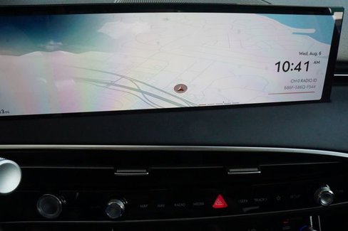 New 2026 Genesis GV70 2.5T Advanced image 9