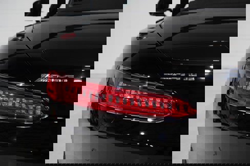 Used 2019 Mercedes-Benz AMG GT Roadster image 36