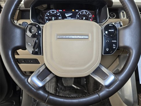 Used 2018 Land Rover Range Rover HSE image 22