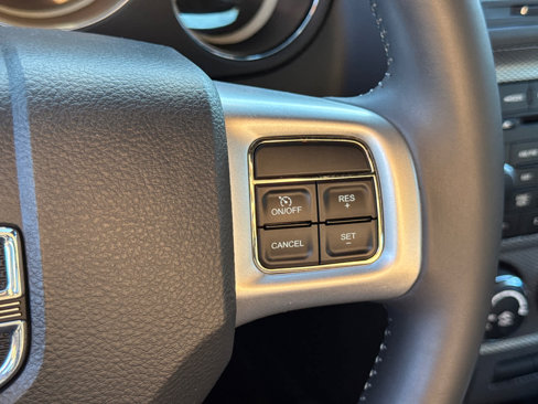 Used 2014 Dodge Challenger R/T Plus image 18