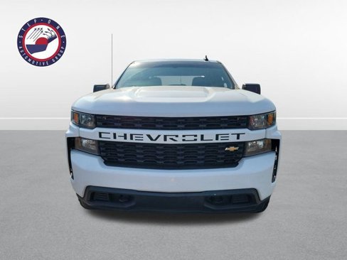 Used 2020 Chevrolet Silverado 1500 Custom w/ Custom Value Package image 15