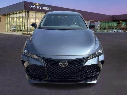 Used 2019 Toyota Avalon XSE w/ All Weather Liner Package image 8