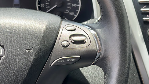 Used 2023 Nissan Murano SV image 18