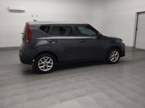 Used 2021 Kia Soul S image 10