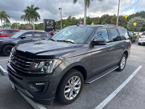 Used 2020 Ford Expedition XLT w/ Equipment Group 202A image 2
