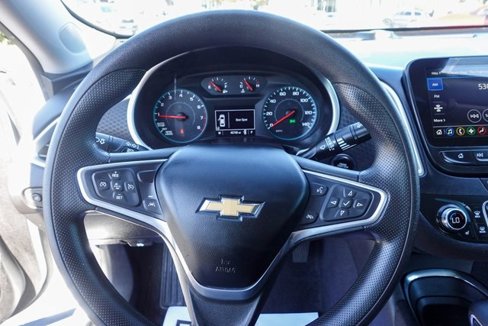 Used 2023 Chevrolet Malibu LT image 13