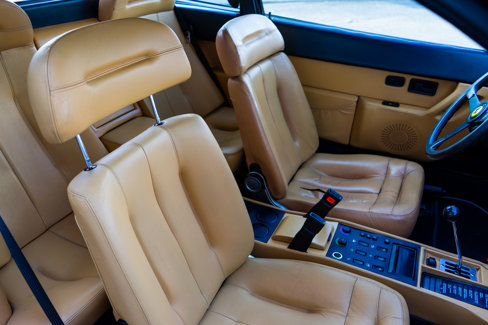 Used 1987 Ferrari Mondial Coupe image 20