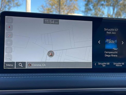 Used 2025 Genesis G70 2.5T image 19