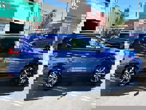 Used 2020 Nissan Rogue SV w/ Sun & Sound Touring Package image 10