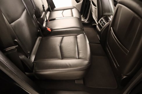 Used 2019 Cadillac XT5 Luxury w/ LPO, Black Ice Package image 15
