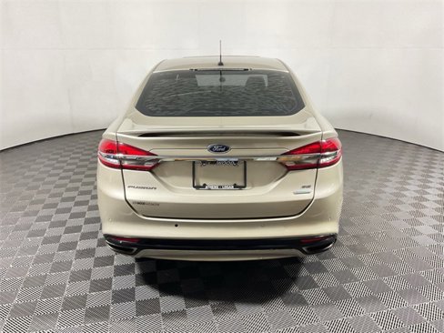 Used 2018 Ford Fusion SE w/ Equipment Group 201A image 12