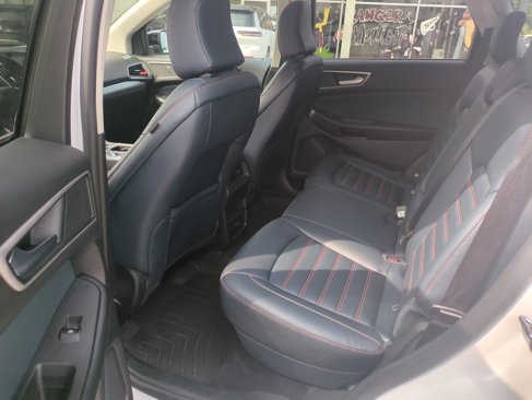 Used 2022 Ford Edge SEL w/ Sport Appearance Package image 29