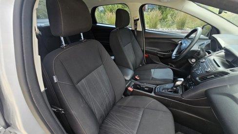 Used 2016 Ford Focus SE image 12