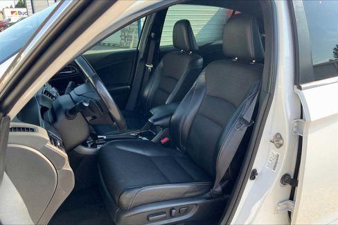 Used 2017 Honda Accord Sport image 7