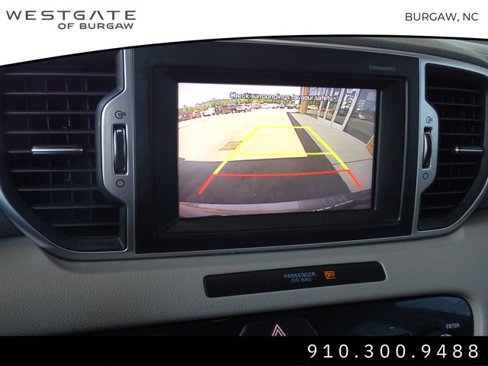 Used 2018 Kia Sportage EX image 28