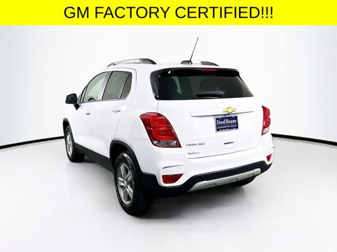 Certified 2022 Chevrolet Trax LT w/ LT Convenience Package image 5