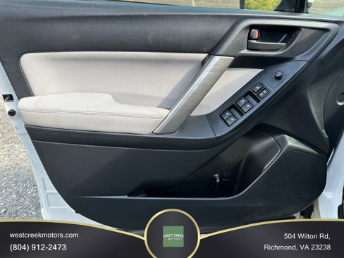 Used 2014 Subaru Crosstrek 2.0i Premium image 18