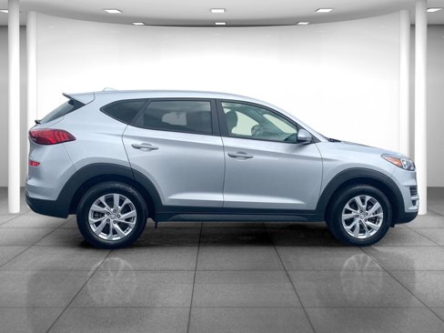 Used 2019 Hyundai Tucson SE w/ Cargo Package image 8