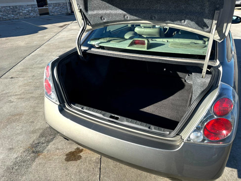 Used 2006 Nissan Altima 3.5 SE w/ (X01) Leather Pkg image 30