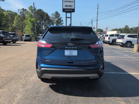 Used 2023 Ford Edge SEL image 4