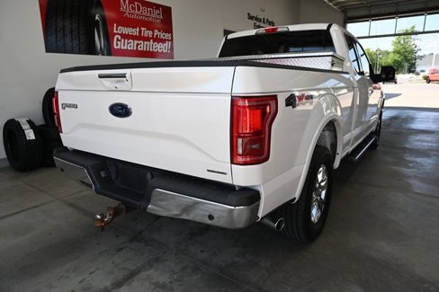 Used 2015 Ford F150 Lariat image 6