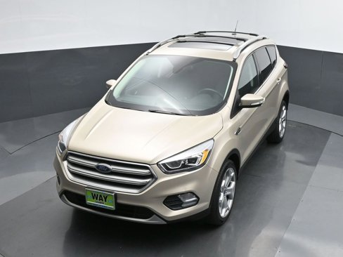 Used 2017 Ford Escape Titanium image 36
