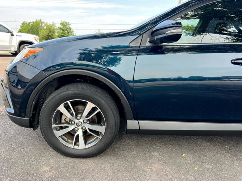 Used 2018 Toyota RAV4 XLE Premium image 33