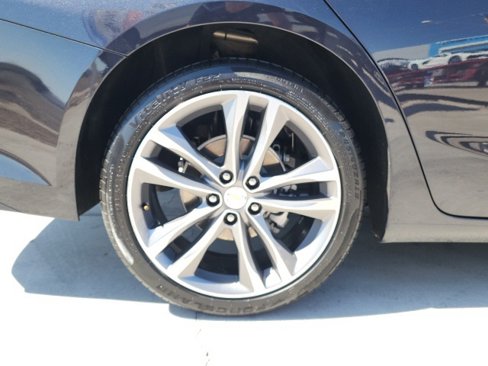 Used 2023 Chevrolet Malibu LT image 12