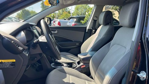 Used 2017 Hyundai Santa Fe Sport w/ 2.4L Value Package 06 image 9