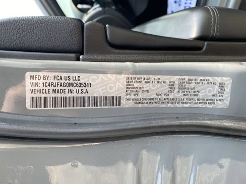 Used 2021 Jeep Grand Cherokee Laredo X image 43
