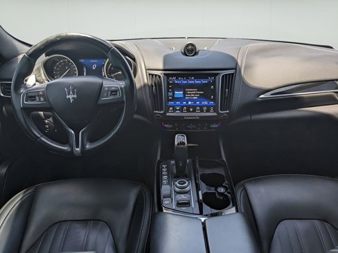 Used 2019 Maserati Levante S image 14