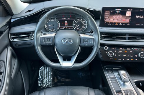 Certified 2024 INFINITI QX60 Pure image 17
