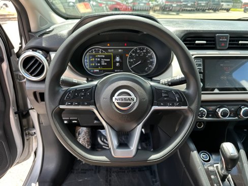 Certified 2021 Nissan Versa SV image 23