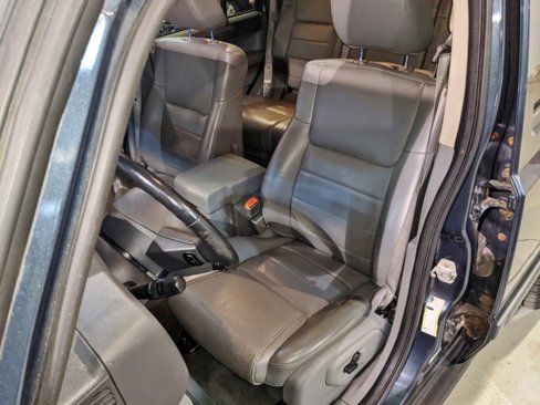 Used 2007 Jeep Commander Sport image 16