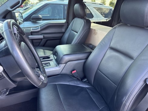 Used 2019 Ford F150 XLT w/ Equipment Group 302A Luxury image 7