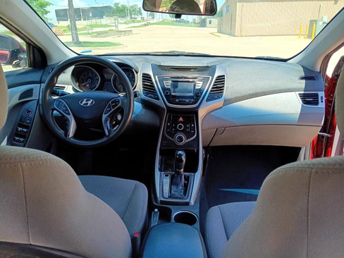 Used 2016 Hyundai Elantra SE w/ Option Group 02 image 16