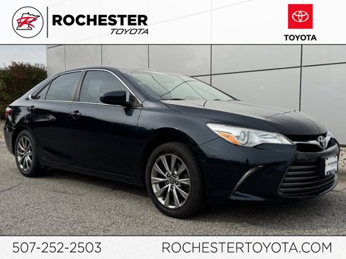 Used 2016 Toyota Camry XLE image 1