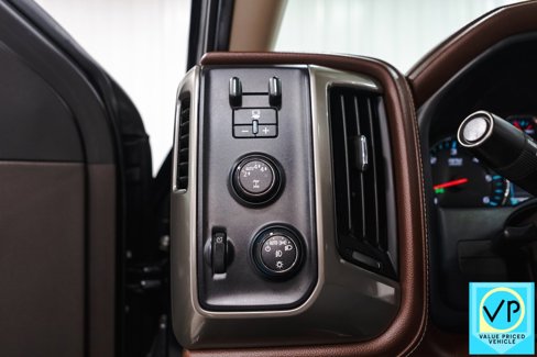 Used 2018 Chevrolet Silverado 1500 High Country image 22