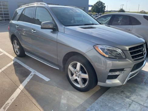Used 2013 Mercedes-Benz ML 550 4MATIC image 2