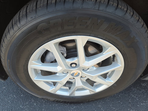 Used 2023 Chevrolet Equinox LT image 12