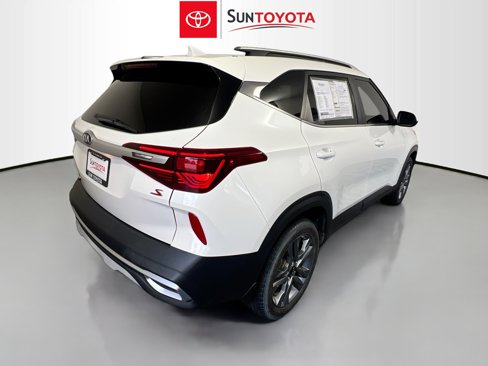 Used 2021 Kia Seltos S image 4