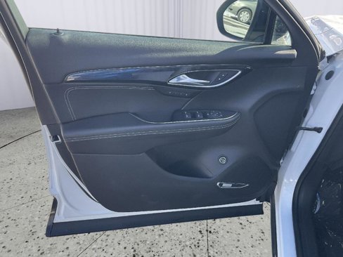Used 2022 Buick Envision Essence w/ Technology Package I image 21
