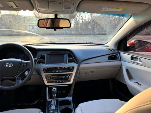Used 2016 Hyundai Sonata SE image 40