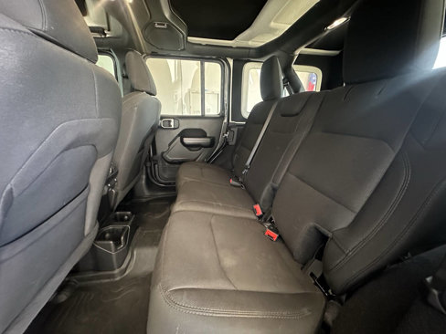 Used 2020 Jeep Wrangler Unlimited Sport S image 28