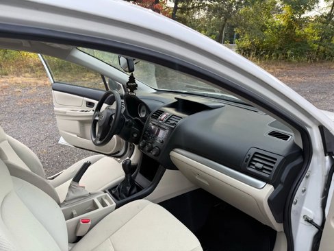 Used 2012 Subaru Impreza 2.0i image 14