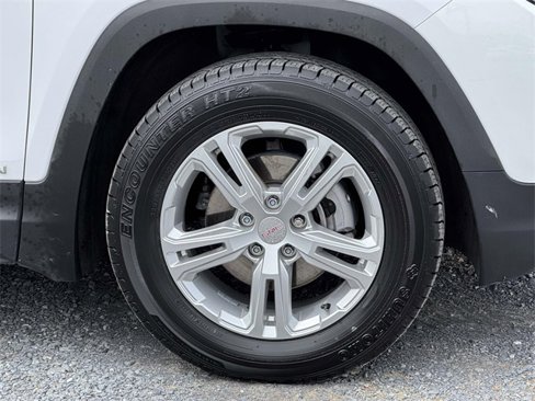 Used 2021 GMC Terrain SLE w/ Driver Convenience Package image 27