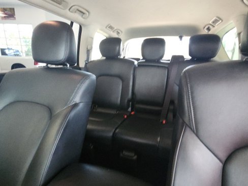 Used 2021 Nissan Armada SV image 39