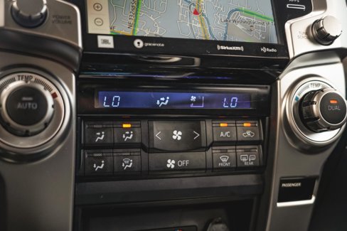 Used 2023 Toyota 4Runner Limited image 32