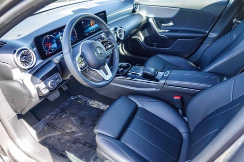 Certified 2022 Mercedes-Benz A 220 4MATIC image 13